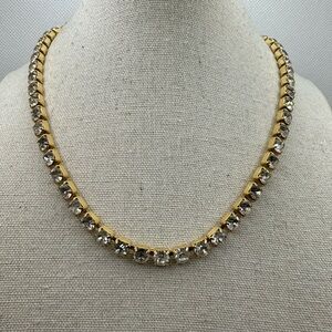 Beautiful vintage rhinestone Trifari necklace